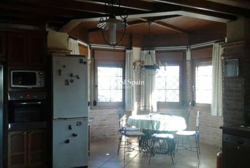 Wiederverkauf - VILLA -
ELCHE - Costa Blanca