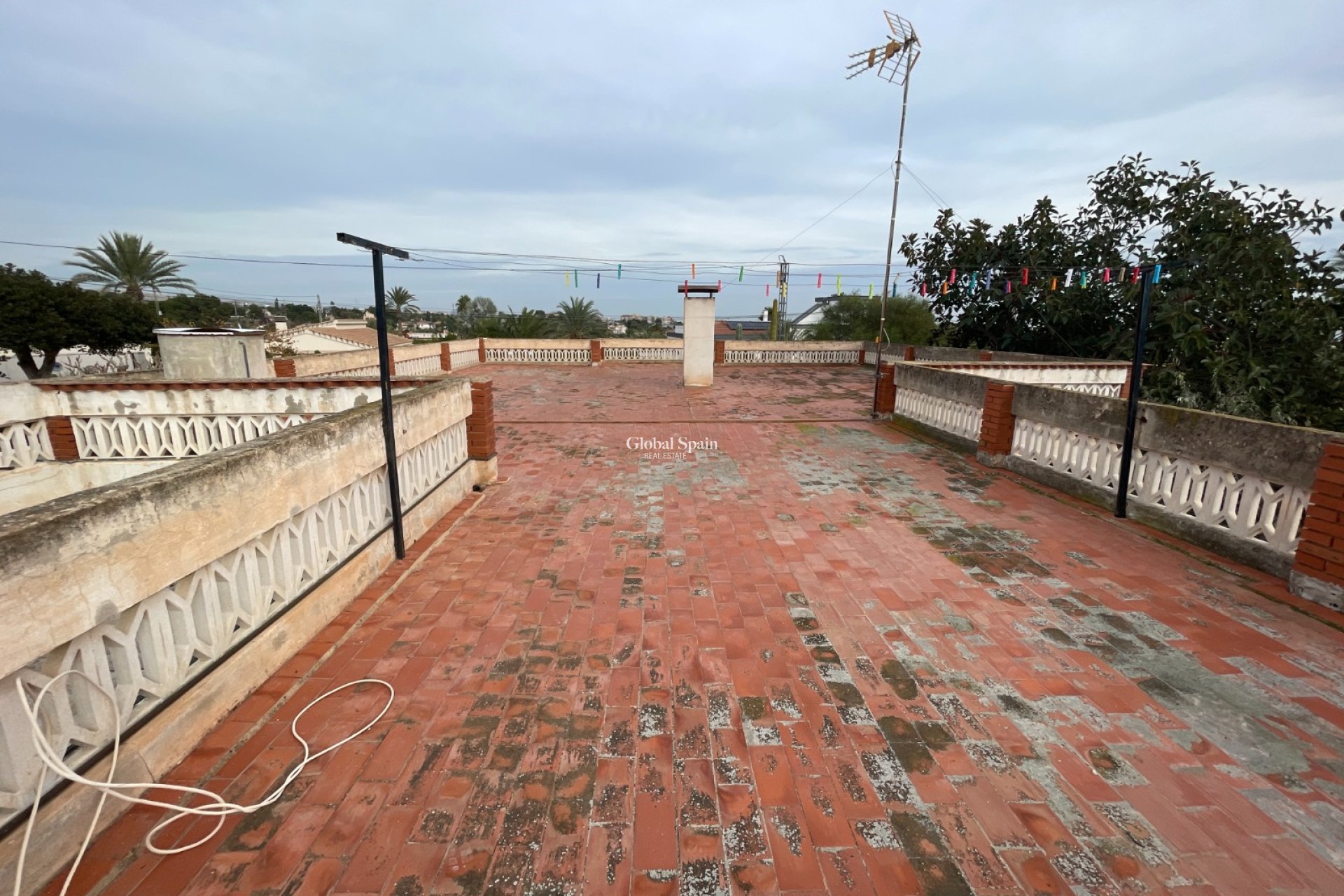 Wiederverkauf - VILLA -
ELCHE - Costa Blanca