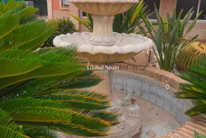 Wiederverkauf - VILLA -
ELCHE - Costa Blanca