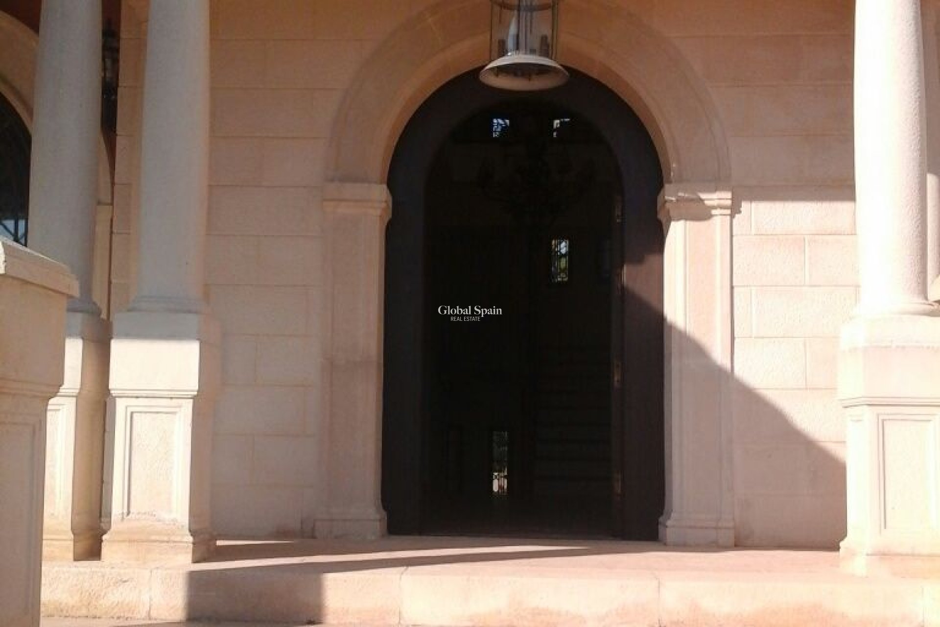 Wiederverkauf - VILLA -
ELCHE - Costa Blanca