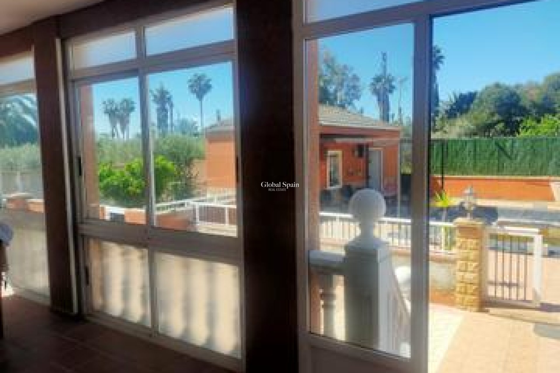 Wiederverkauf - VILLA -
ELCHE - Costa Blanca