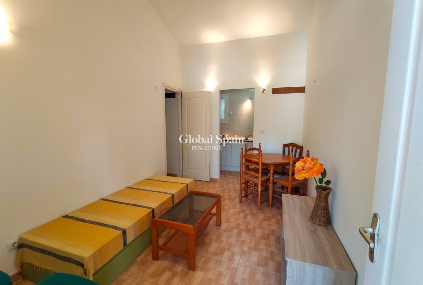 Wiederverkauf - VILLA -
ELCHE - Costa Blanca