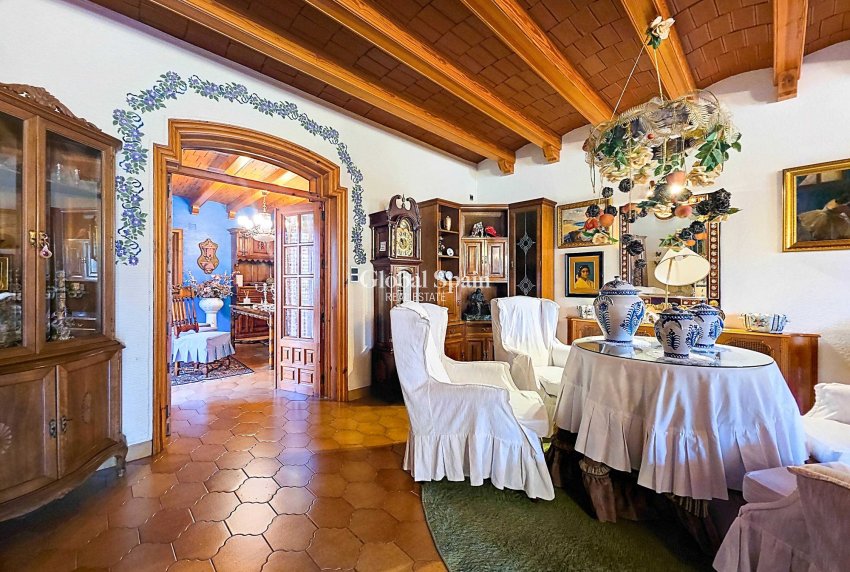 Wiederverkauf - Villa -
Elda