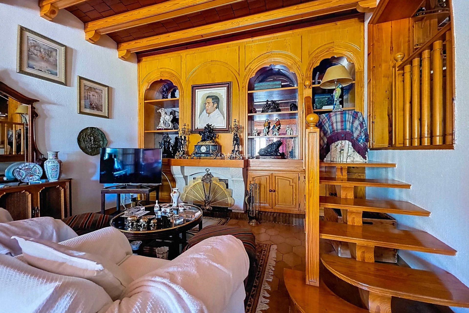 Wiederverkauf - Villa -
Elda