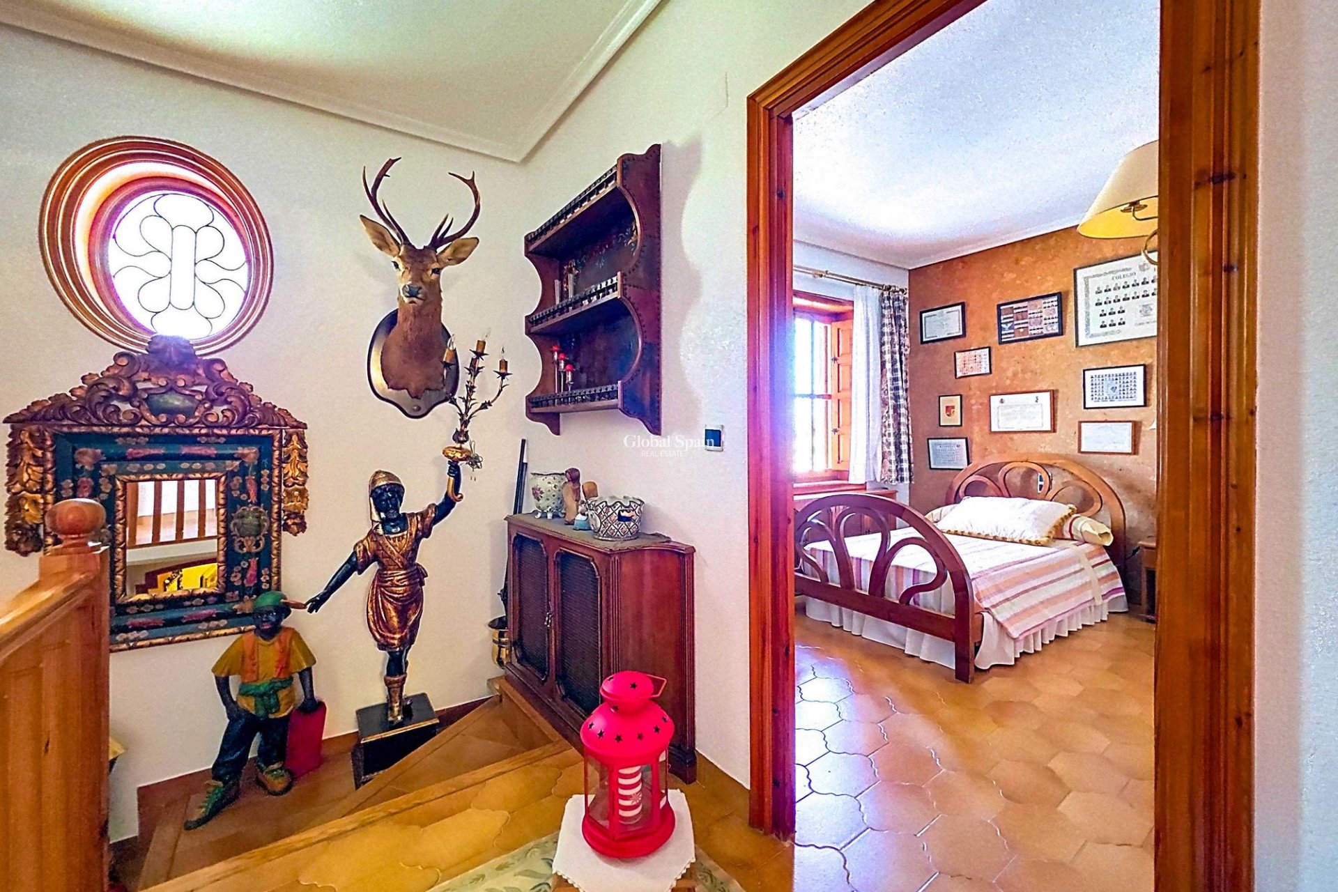 Wiederverkauf - Villa -
Elda