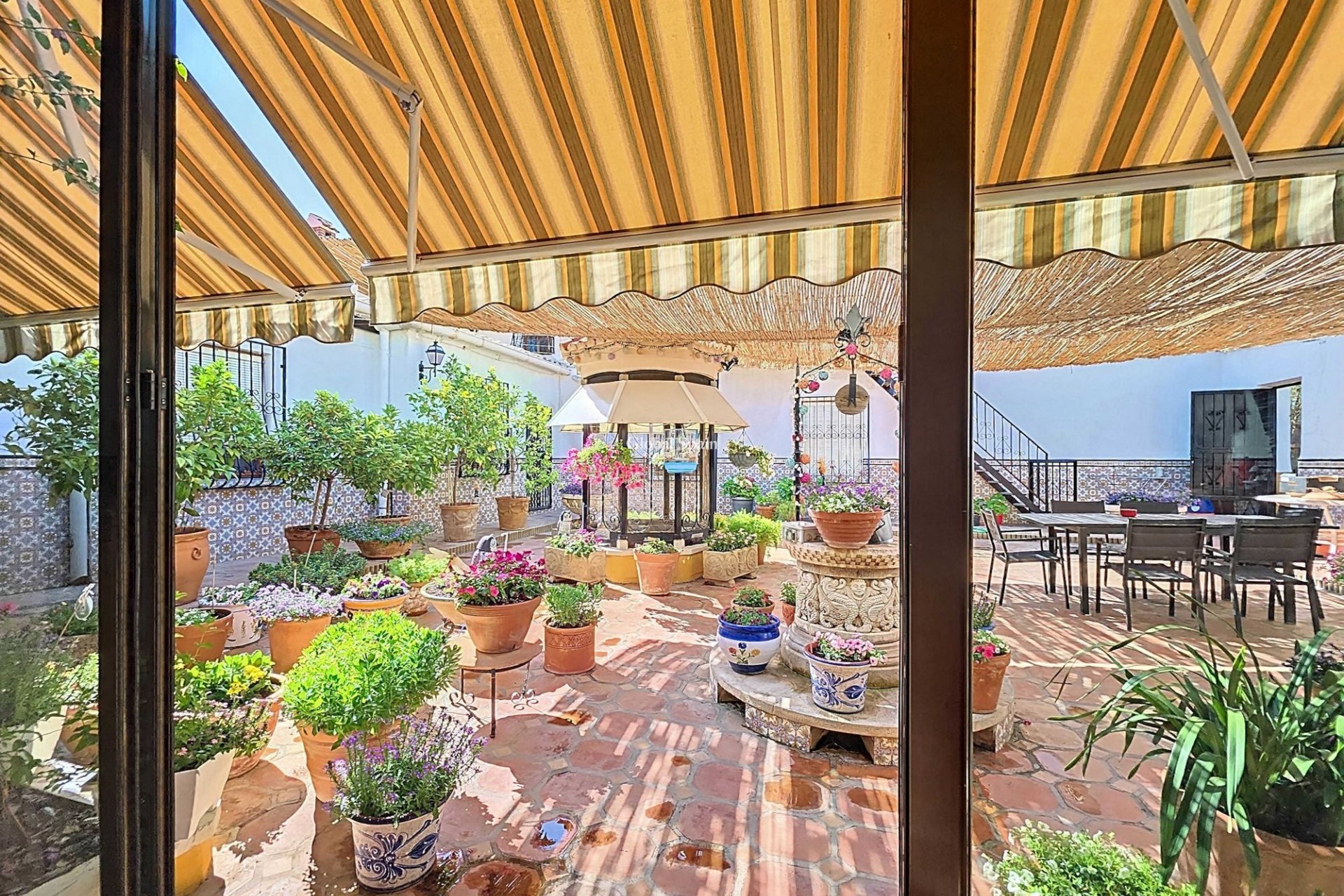 Wiederverkauf - Villa -
Elda