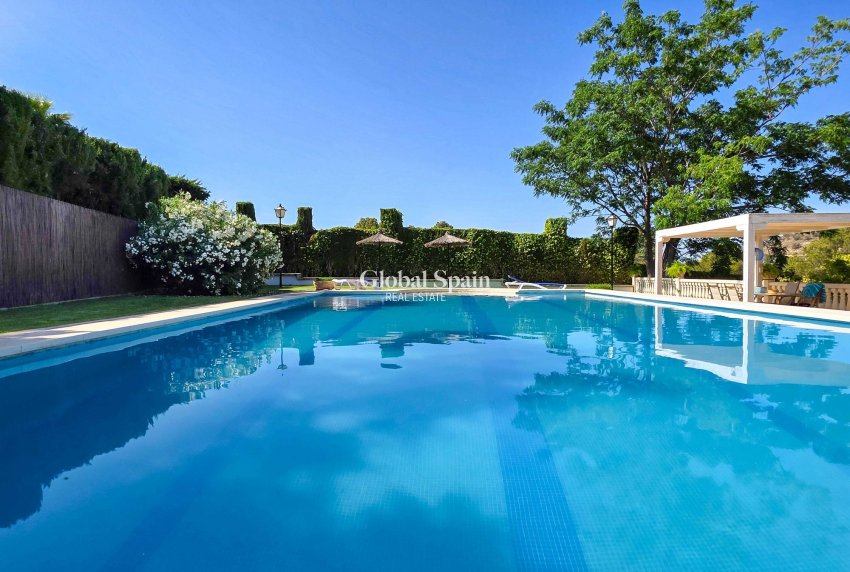 Wiederverkauf - Villa -
Elda