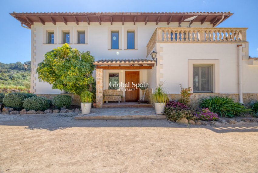 Wiederverkauf - VILLA -
ESPORLES - Mallorca