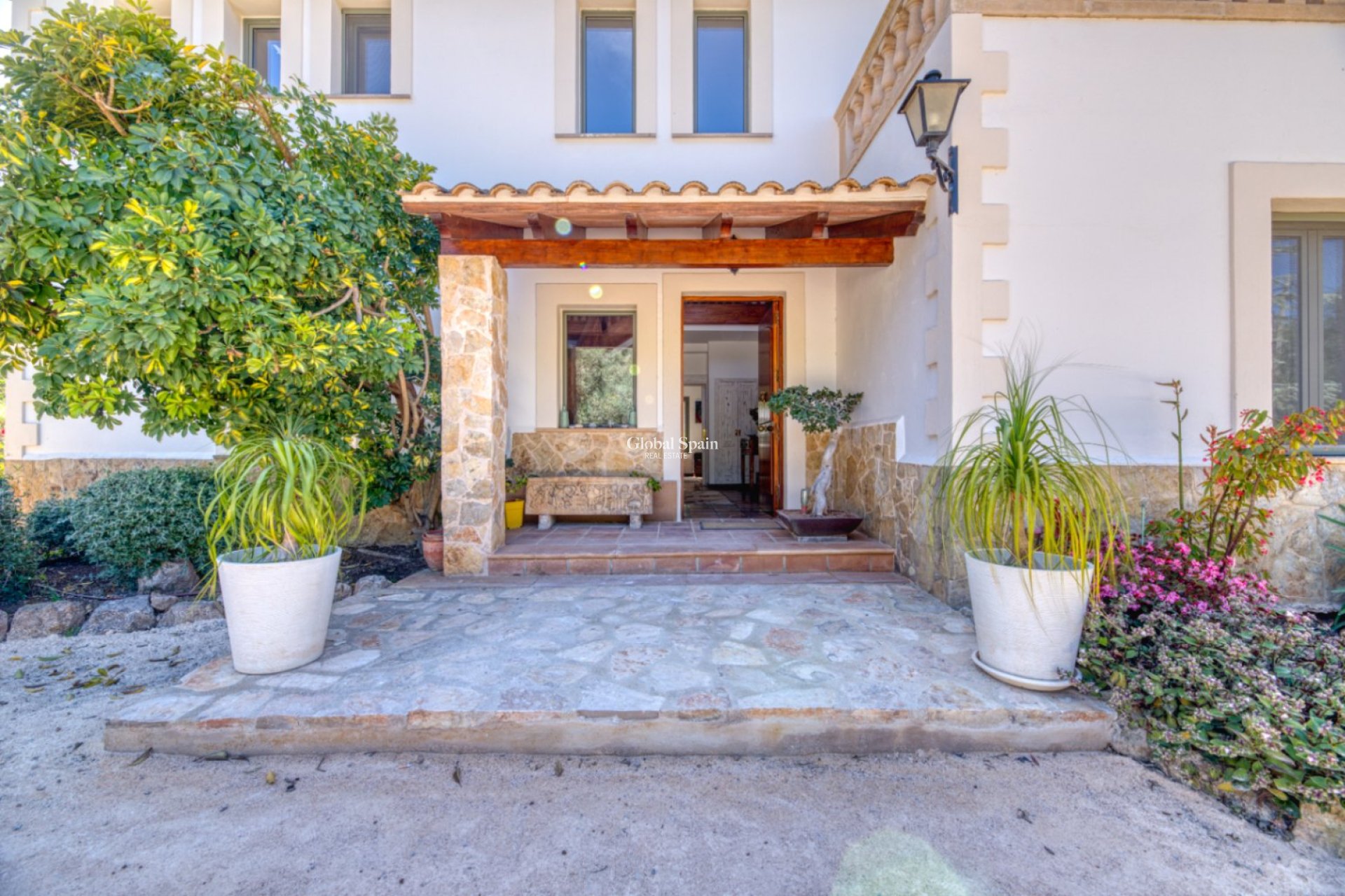 Wiederverkauf - VILLA -
ESPORLES - Mallorca
