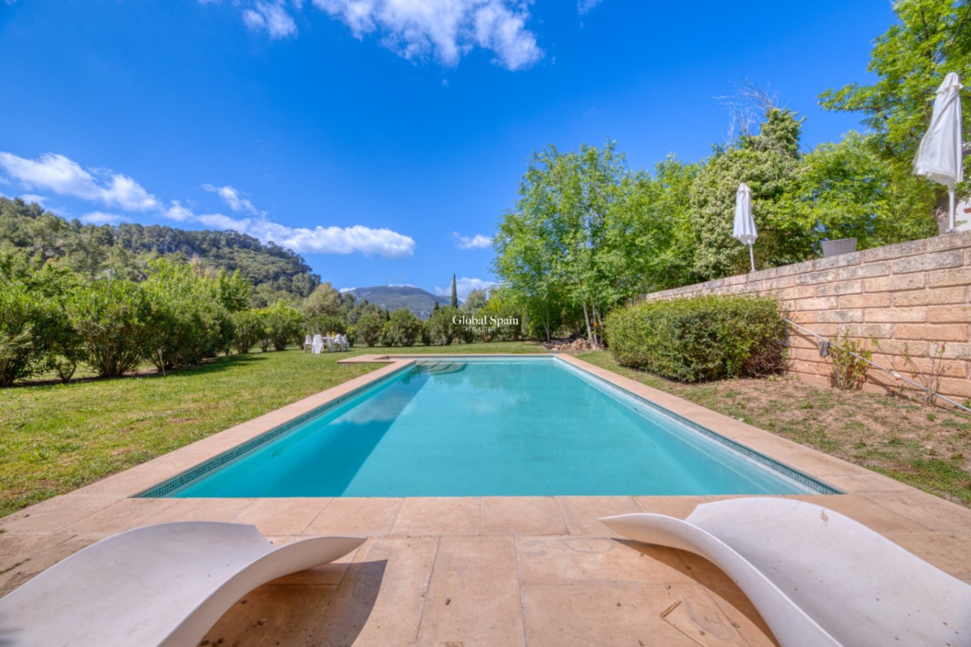 Wiederverkauf - VILLA -
ESPORLES - Mallorca