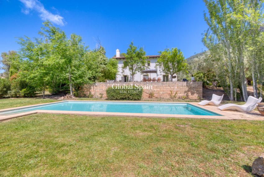 Wiederverkauf - VILLA -
ESPORLES - Mallorca