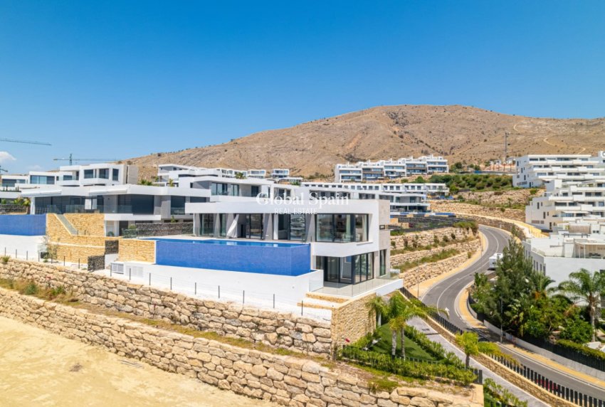 Wiederverkauf - Villa -
FINESTRAT - Costa Blanca Norte