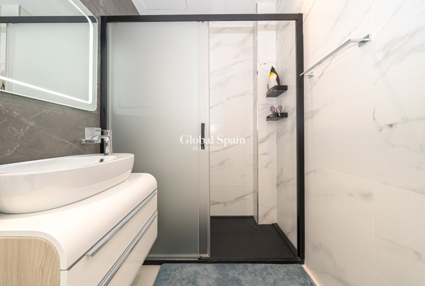 Wiederverkauf - VILLA -
FINESTRAT - Costa Blanca