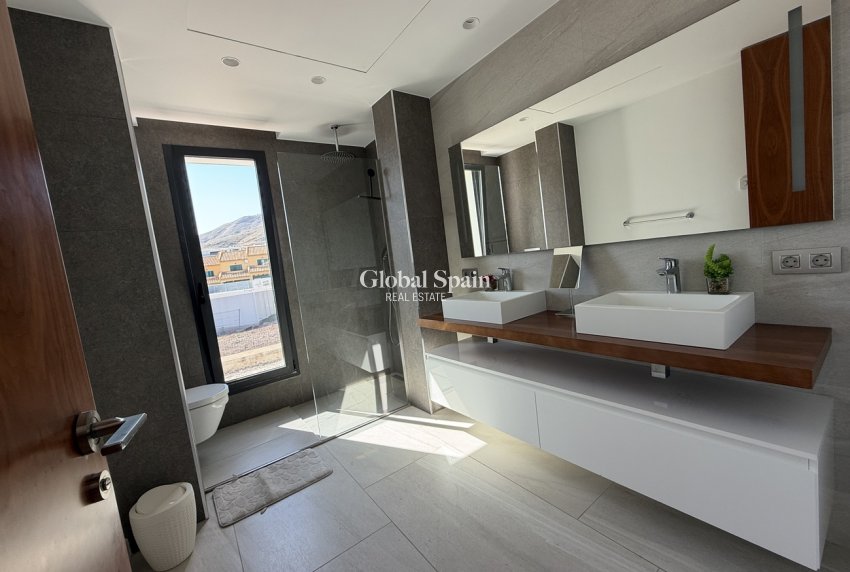 Wiederverkauf - VILLA -
FINESTRAT - Costa Blanca