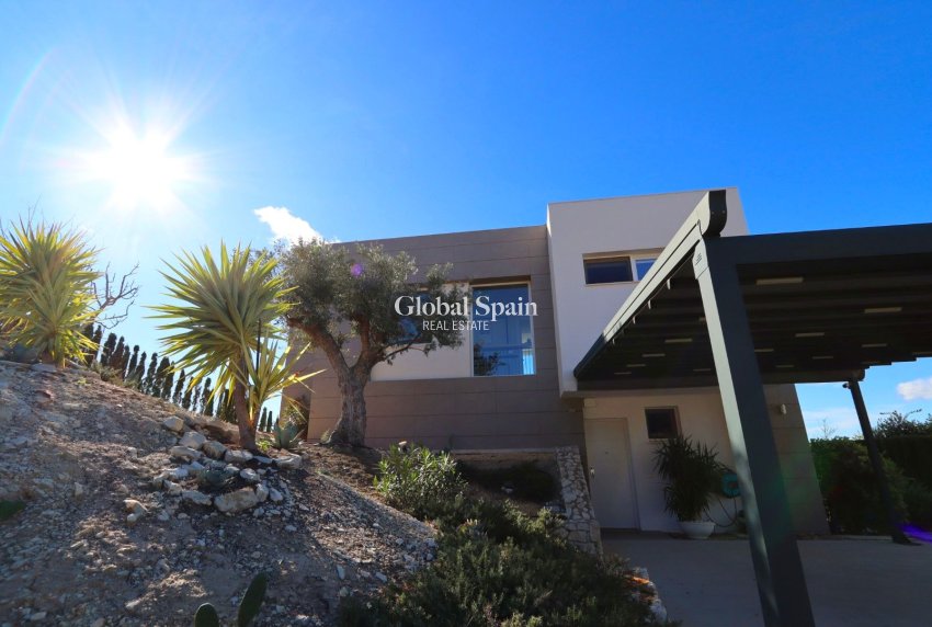 Wiederverkauf - VILLA -
FINESTRAT - Costa Blanca