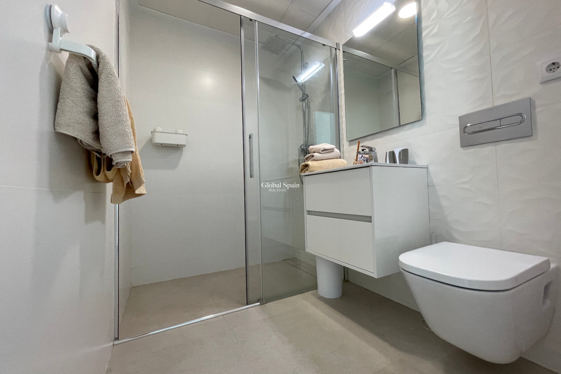 Wiederverkauf - VILLA -
FORMENTERA DEL SEGURA - Costa Blanca