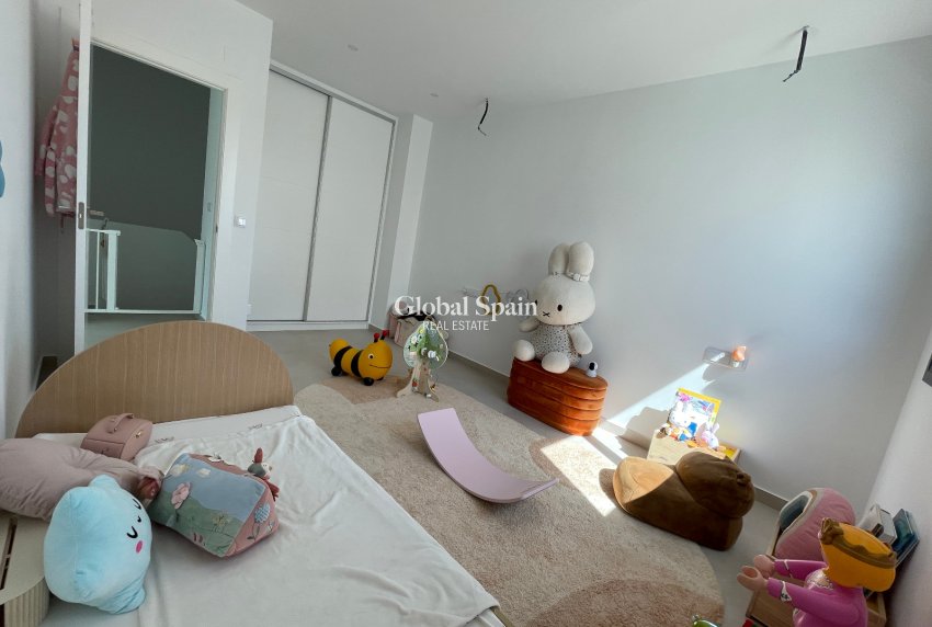 Wiederverkauf - VILLA -
FORMENTERA DEL SEGURA - Costa Blanca