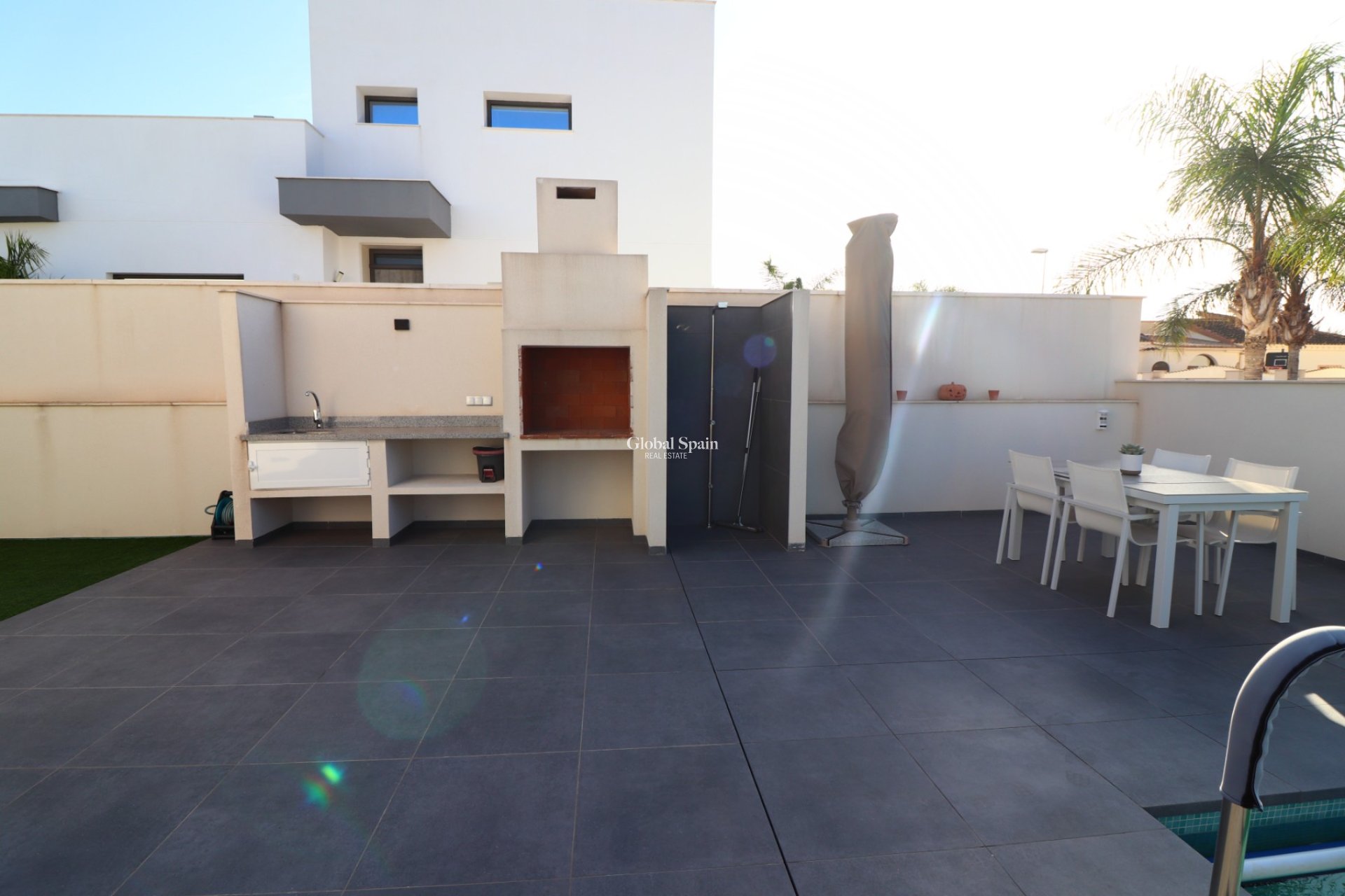 Wiederverkauf - VILLA -
Formentera del Segura - Fincas de La Vega