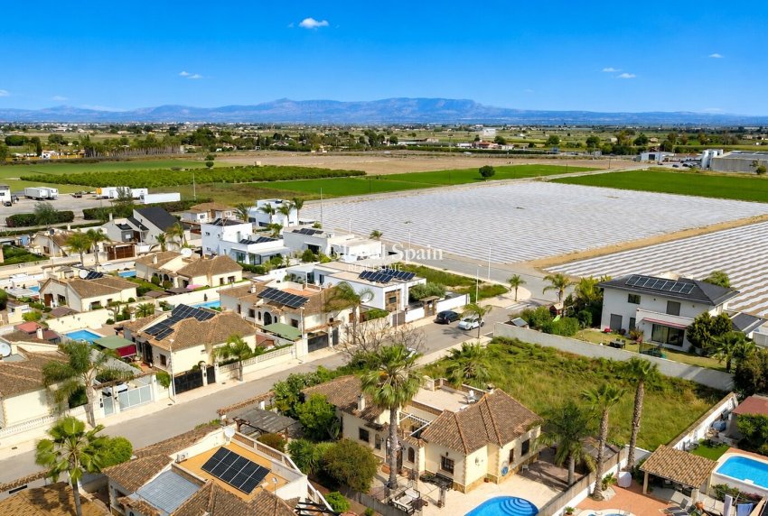 Wiederverkauf - VILLA -
Formentera del Segura - Fincas de La Vega