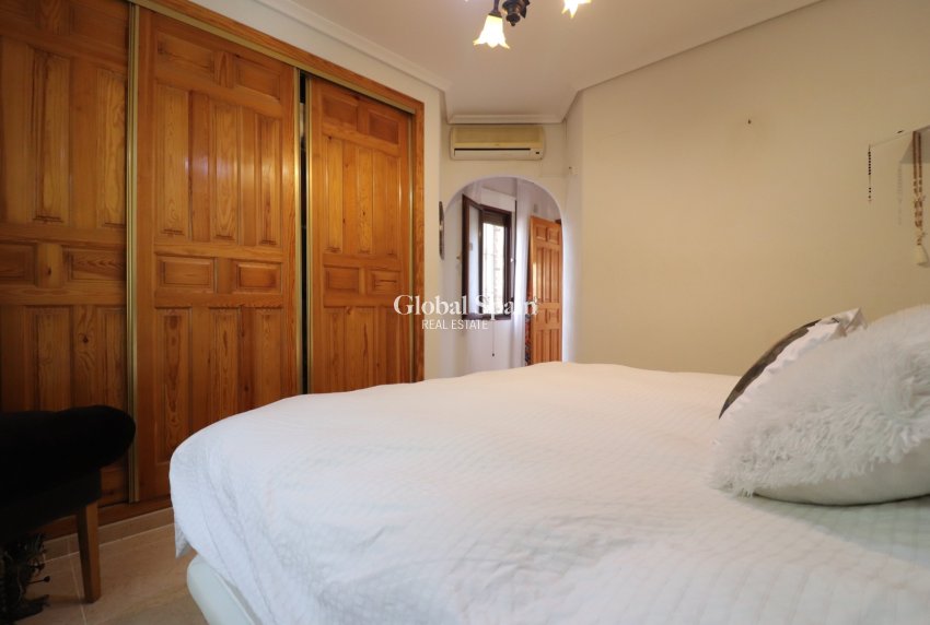 Wiederverkauf - VILLA -
Formentera del Segura - Fincas de La Vega
