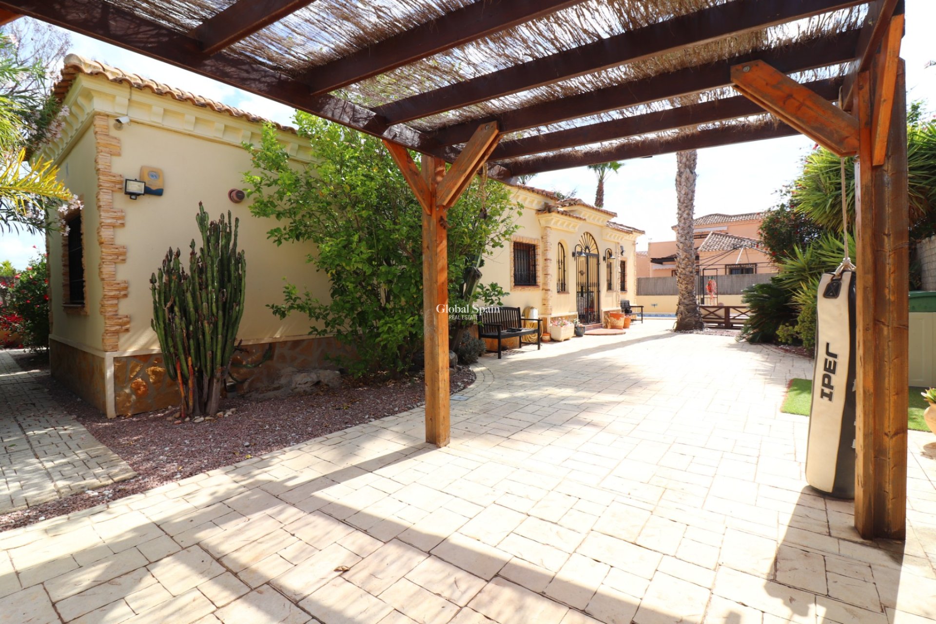 Wiederverkauf - VILLA -
Formentera del Segura - Fincas de La Vega