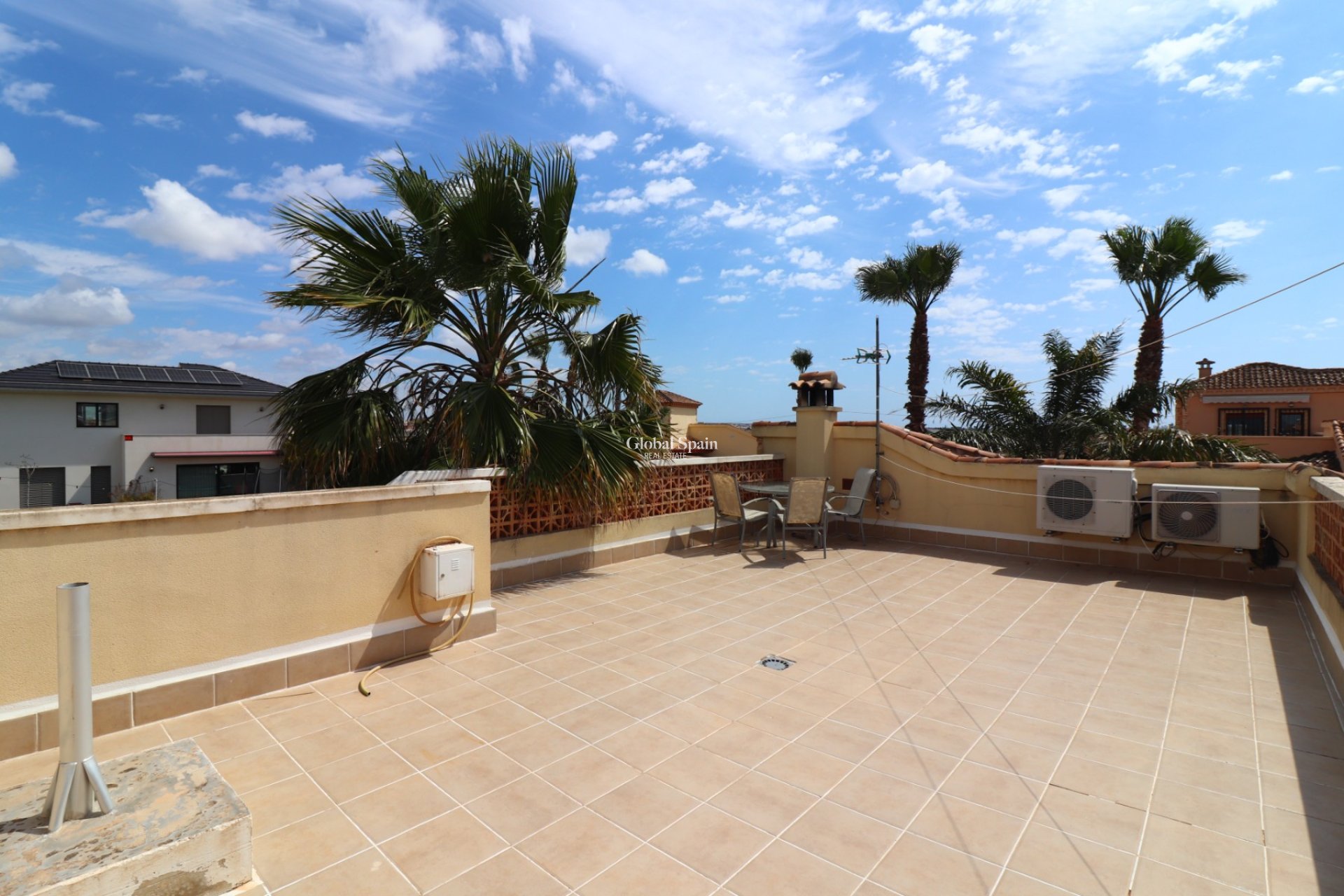 Wiederverkauf - VILLA -
Formentera del Segura - Fincas de La Vega