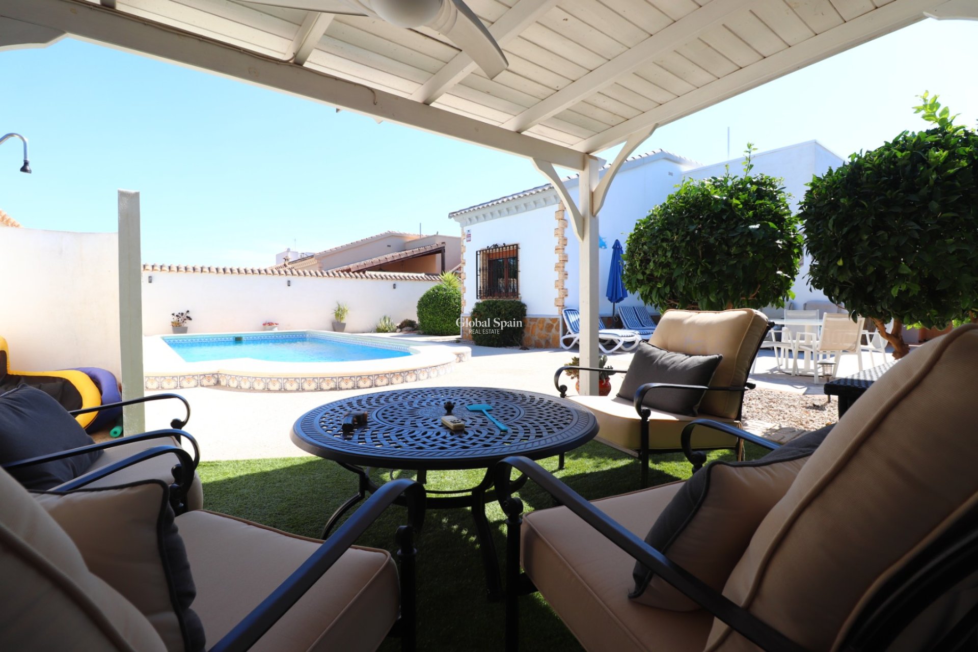 Wiederverkauf - VILLA -
Formentera del Segura - Fincas de La Vega