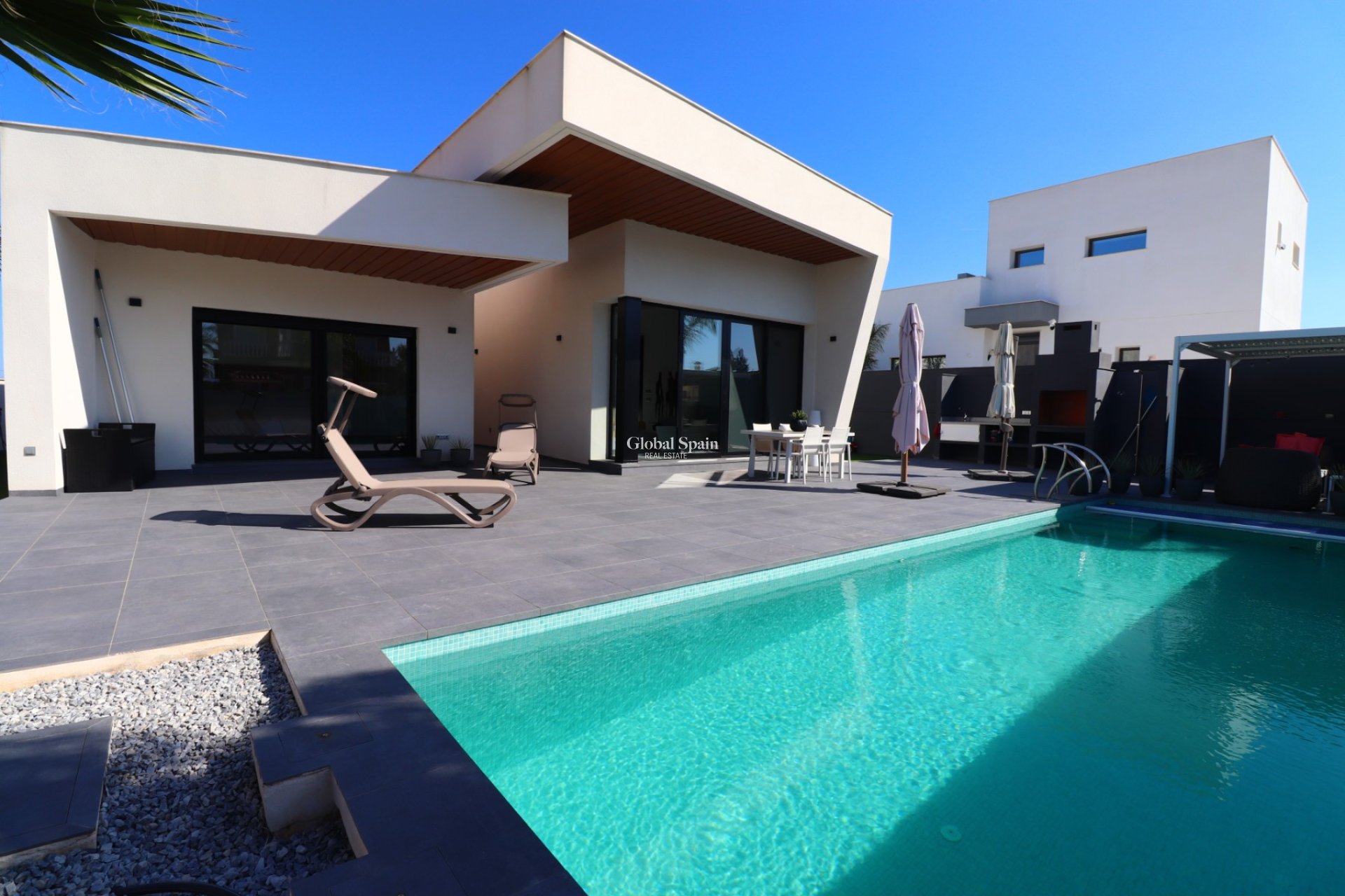 Wiederverkauf - VILLA -
FORMENTERA DEL SEGURA - Fincas de La Vega