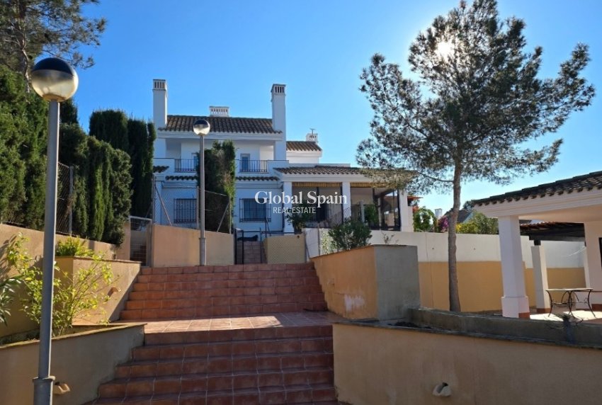 Wiederverkauf - VILLA -
FUENTE ÁLAMO DE MURCIA - Inland