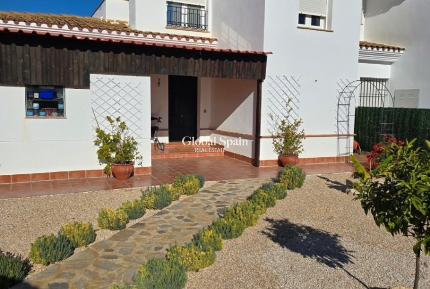 Wiederverkauf - VILLA -
FUENTE ÁLAMO DE MURCIA - Inland