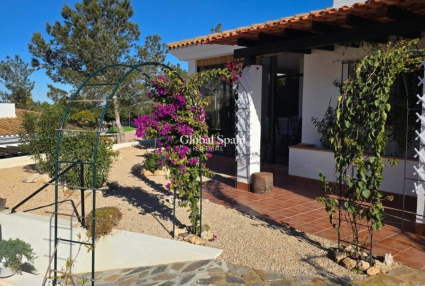 Wiederverkauf - VILLA -
FUENTE ÁLAMO DE MURCIA - Inland