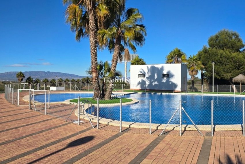 Wiederverkauf - VILLA -
FUENTE ÁLAMO DE MURCIA - Inland