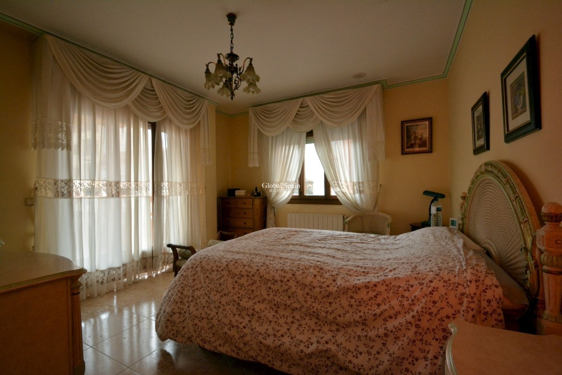 Wiederverkauf - VILLA -
GUARDAMAR DEL SEGURA - Costa Blanca