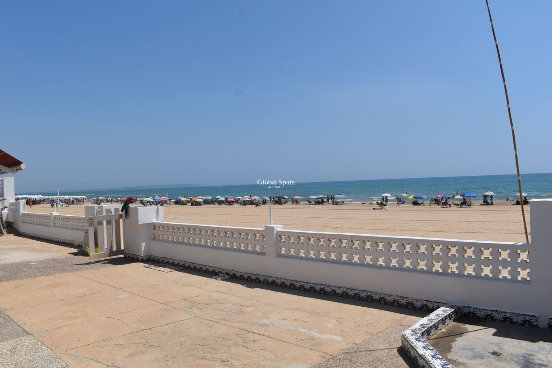 Wiederverkauf - VILLA -
GUARDAMAR DEL SEGURA - Costa Blanca