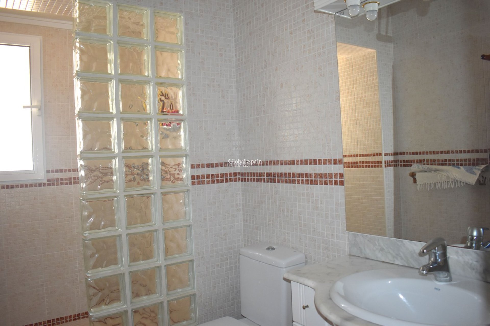 Wiederverkauf - VILLA -
GUARDAMAR DEL SEGURA - Costa Blanca