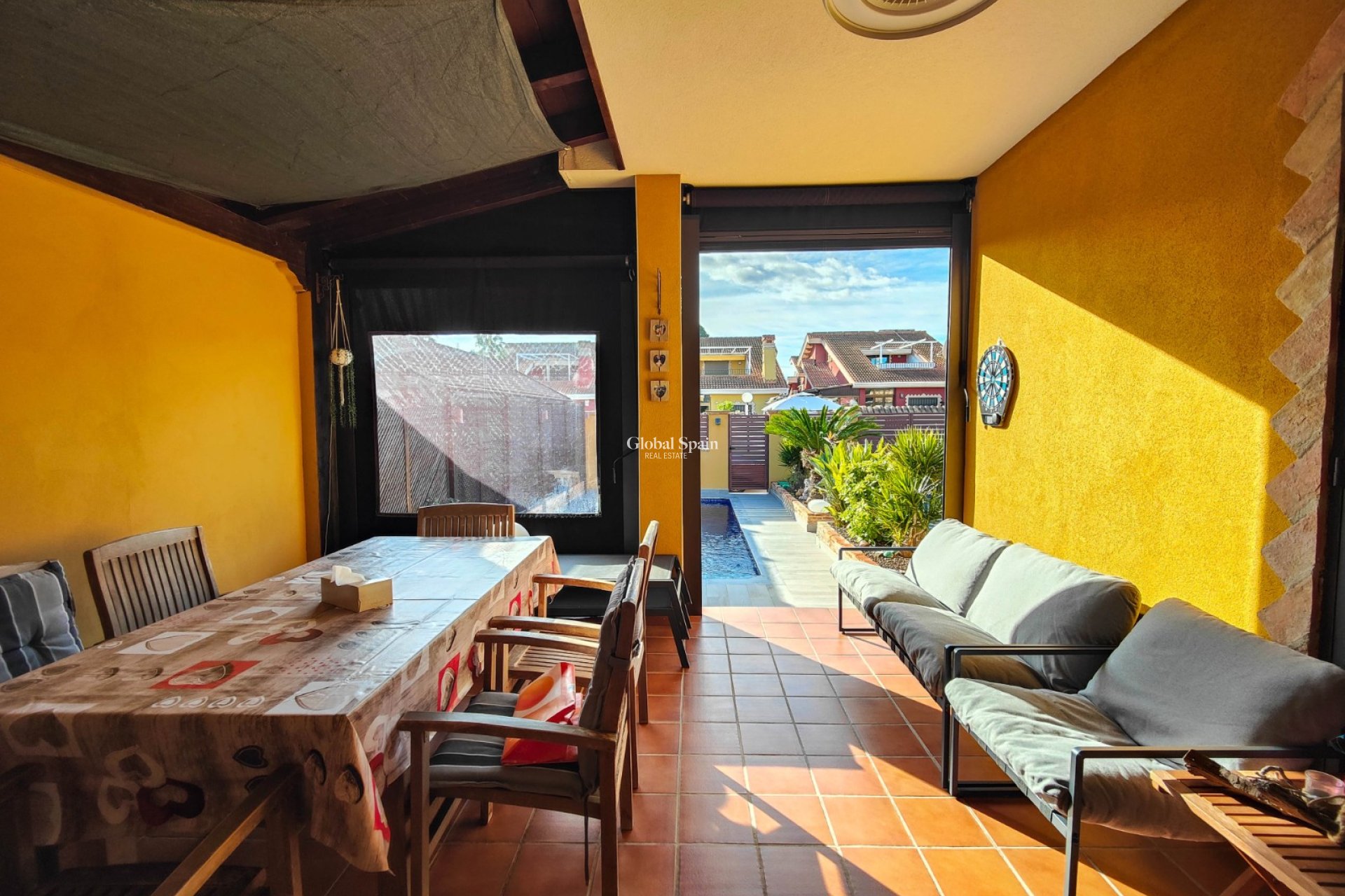 Wiederverkauf - VILLA -
GUARDAMAR DEL SEGURA - Costa Blanca