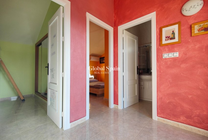 Wiederverkauf - VILLA -
GUARDAMAR DEL SEGURA - Costa Blanca