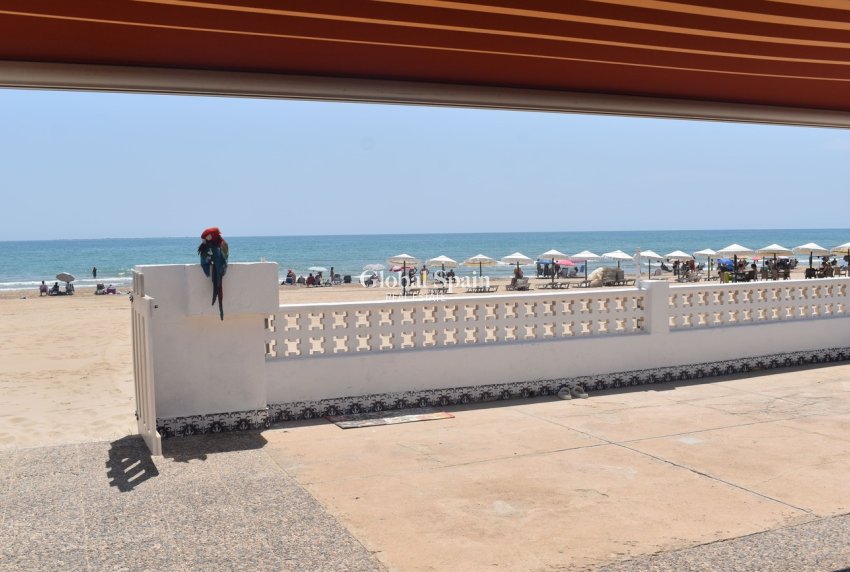 Wiederverkauf - VILLA -
GUARDAMAR DEL SEGURA - Costa Blanca