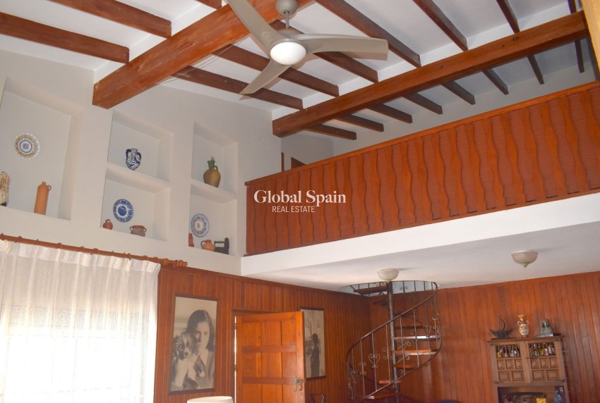 Wiederverkauf - VILLA -
GUARDAMAR DEL SEGURA - Costa Blanca