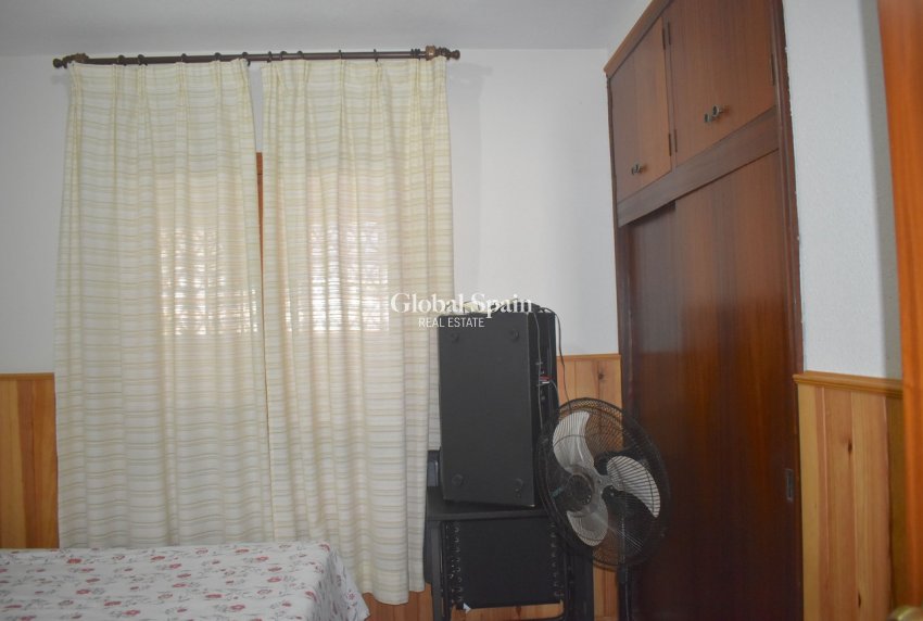 Wiederverkauf - VILLA -
GUARDAMAR DEL SEGURA - Costa Blanca