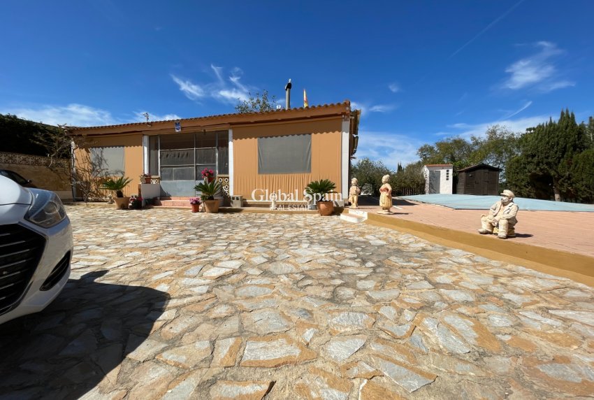 Wiederverkauf - VILLA -
GUARDAMAR DEL SEGURA - Costa Blanca