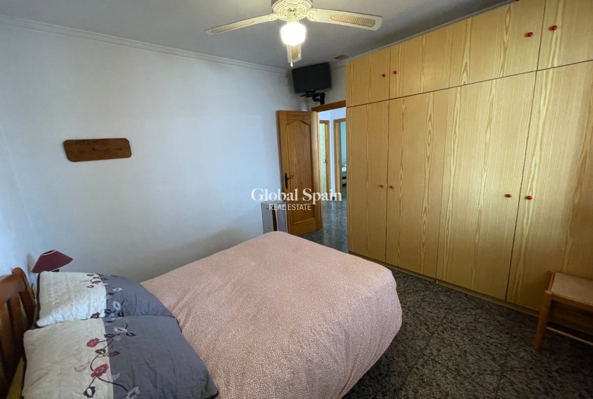 Wiederverkauf - VILLA -
GUARDAMAR DEL SEGURA - Costa Blanca
