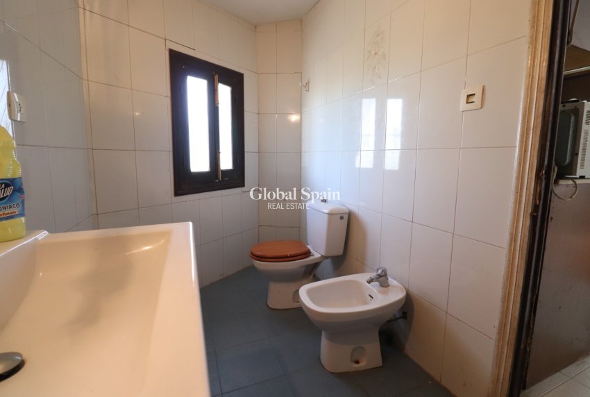 Wiederverkauf - VILLA -
Heredades - Heredades - Village