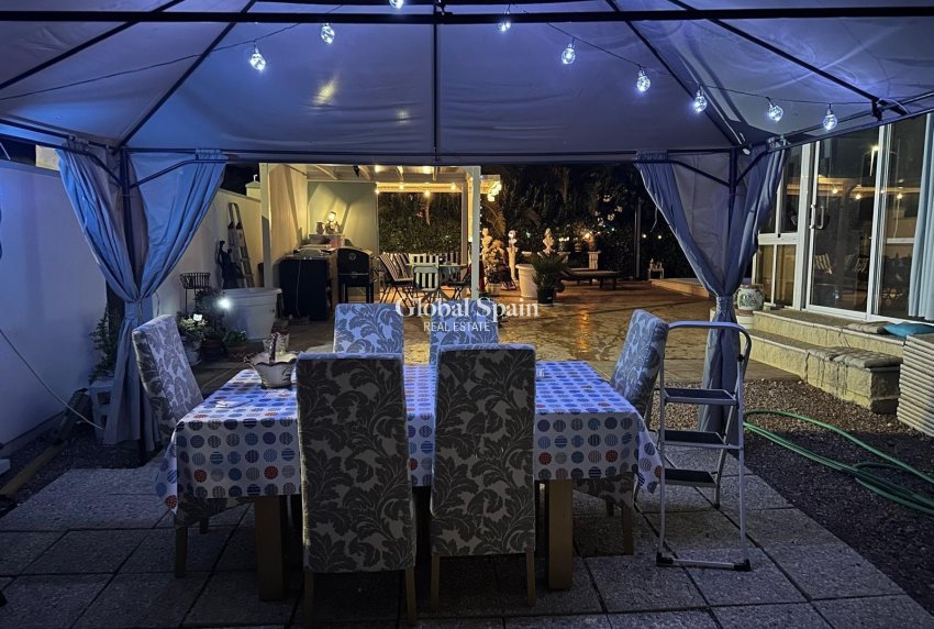 Wiederverkauf - VILLA -
HONDÓN DE LAS NIEVES - Inland