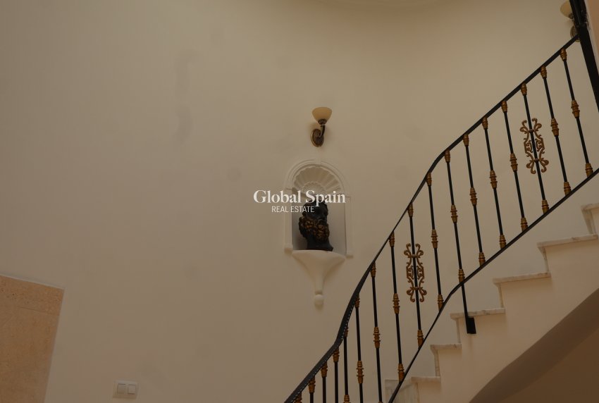 Wiederverkauf - VILLA -
JÁVEA - Costa Blanca