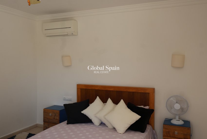 Wiederverkauf - VILLA -
JÁVEA - Costa Blanca