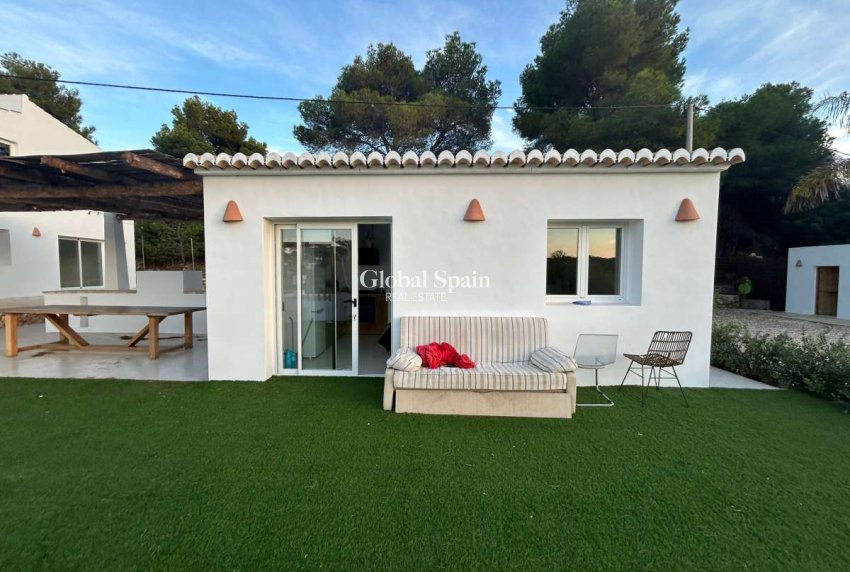 Wiederverkauf - VILLA -
JÁVEA - Costa Blanca