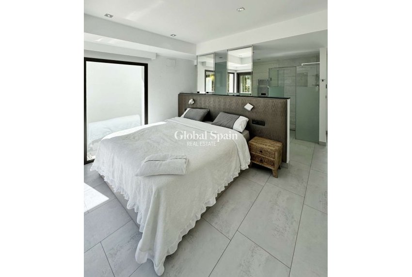 Wiederverkauf - VILLA -
JÁVEA - Costa Blanca