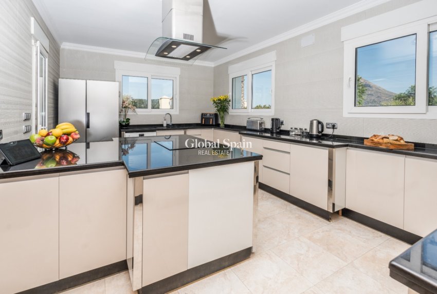 Wiederverkauf - VILLA -
JÁVEA - Costa Blanca