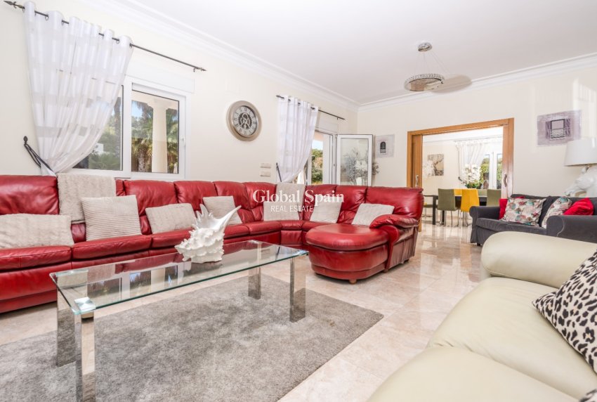 Wiederverkauf - VILLA -
JÁVEA - Costa Blanca